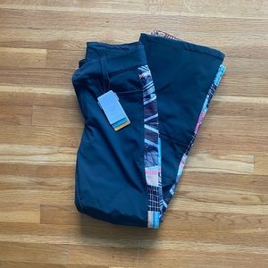 NWT Roxy creek snowboard pants